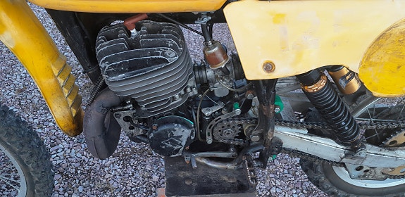 Suzuki Rm400 8 of 13