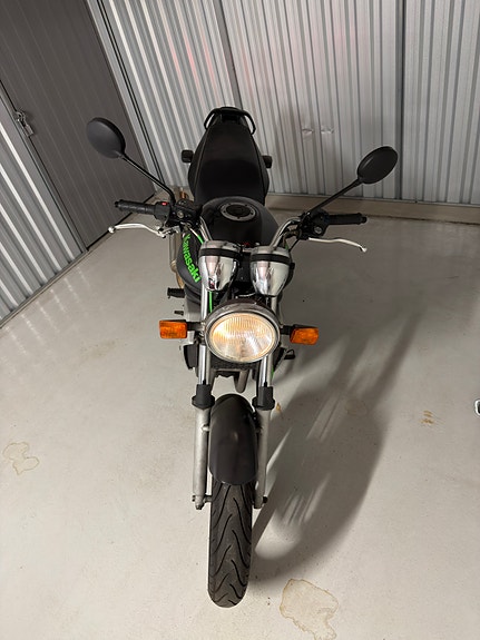 Kawasaki ER 5 3 of 7