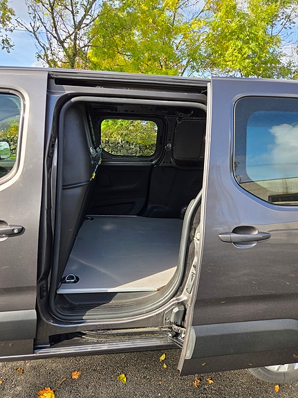 Opel Combo 7 of 26