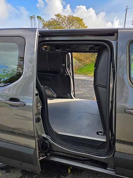Opel Combo 10 of 26