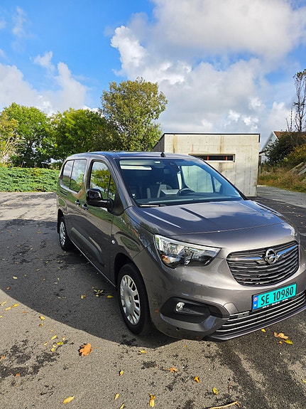 Opel Combo 4 of 26