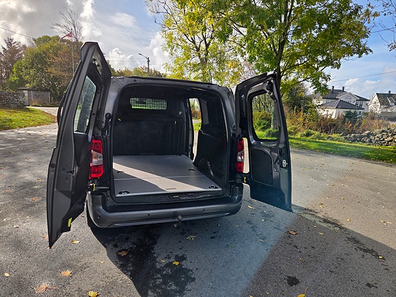 Opel Combo 5 of 26