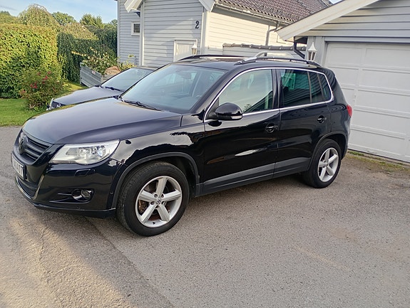 Volkswagen Tiguan 2 of 19