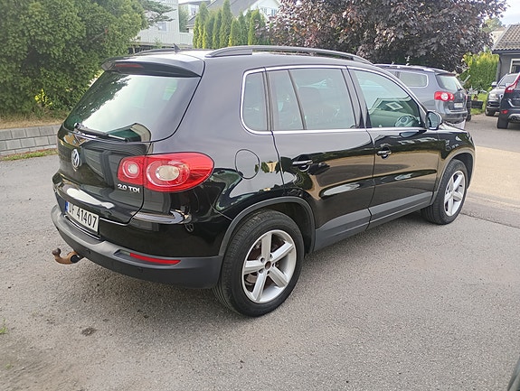 Volkswagen Tiguan 4 of 19