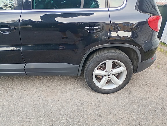 Volkswagen Tiguan 8 of 19
