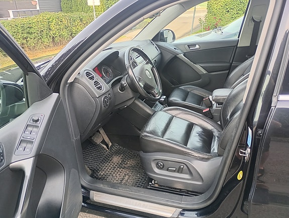Volkswagen Tiguan 12 of 19