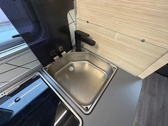 Fendt  560 Apero TRUMA / GULVVARME / ROMSLI / DUSJ / LITE BRUKT/ KØYER ! 11 of 24