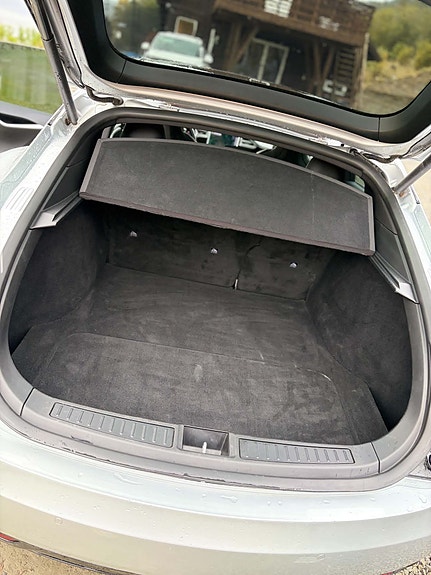 Tesla Model S 10 of 16