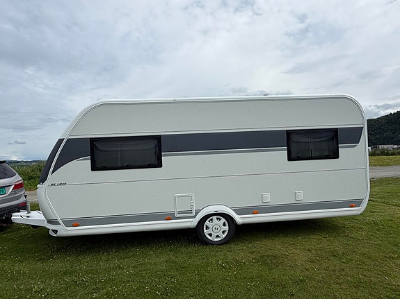 Hobby 495 UL De Luxe 4 of 19