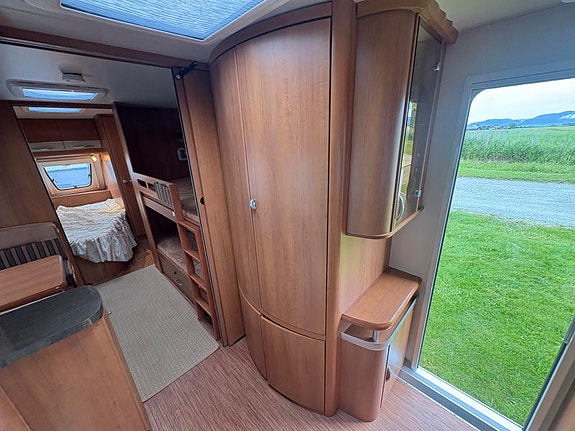 Hobby Prestige 720 UKFE ALDE / KØYER / ROMSLI / DUSJ / SKAP PLASS !! 7 of 25