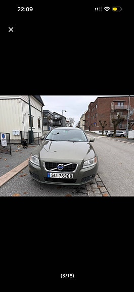 Volvo V70 4 of 19