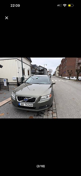 Volvo V70 3 of 19