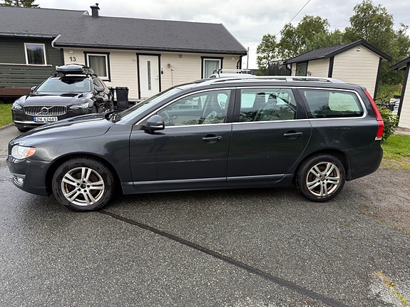 Volvo V70 5 of 22