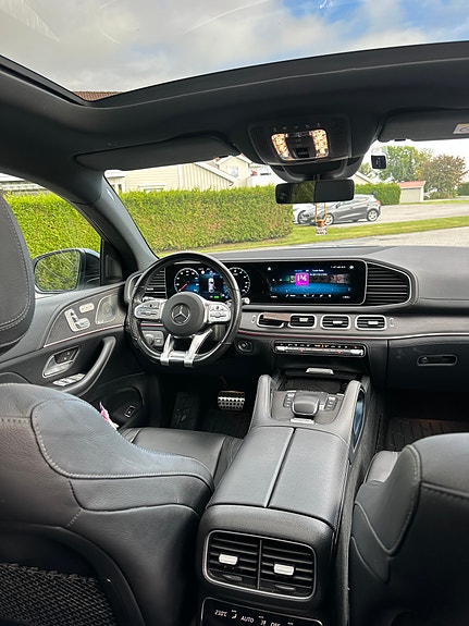 Mercedes-Benz GLE350 de 16 of 30