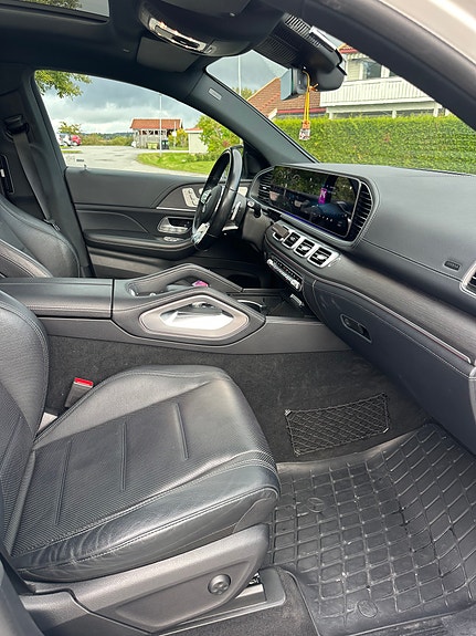 Mercedes-Benz GLE350 de 22 of 30