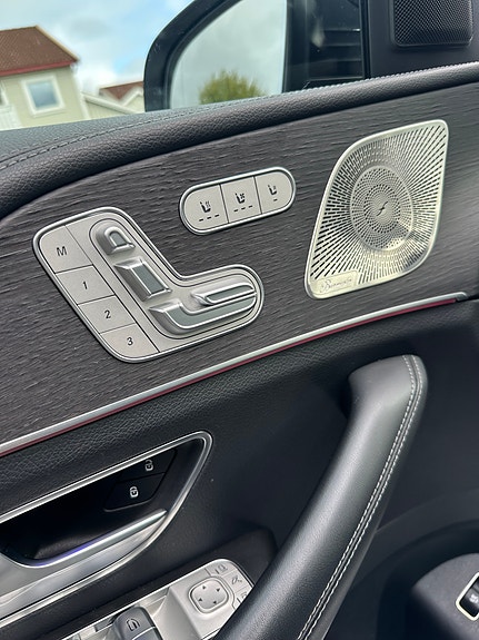 Mercedes-Benz GLE350 de 26 of 30