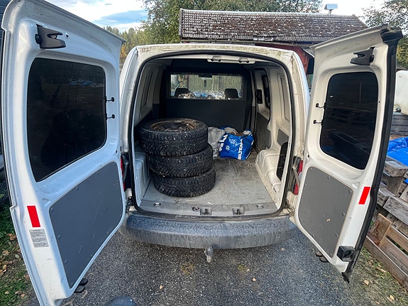 Volkswagen Caddy 7 of 13