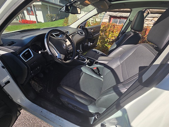 Nissan Qashqai 16 of 17