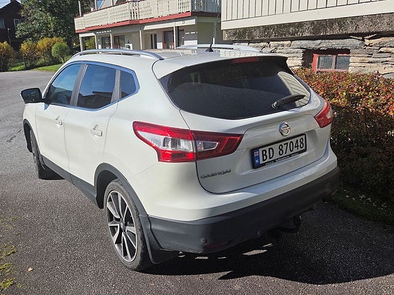 Nissan Qashqai 5 of 17
