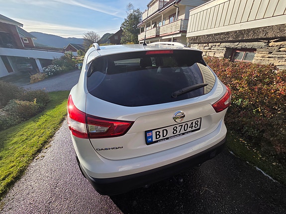 Nissan Qashqai 3 of 17