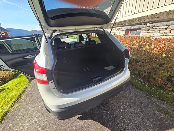 Nissan Qashqai 9 of 17