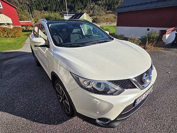 Nissan Qashqai 2 of 17