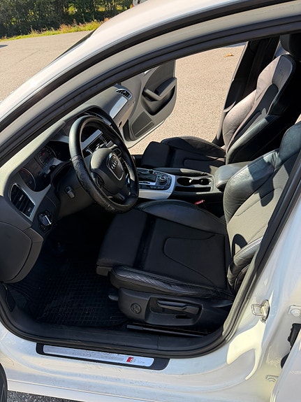 Audi A4 7 of 12