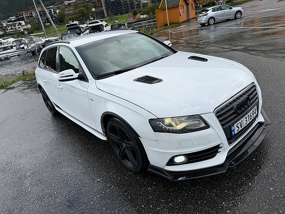 Audi A4 2 of 12