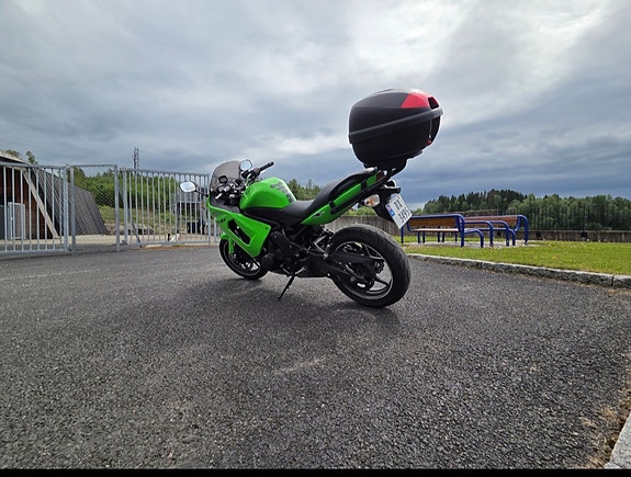 Kawasaki ER 6 F 3 of 9