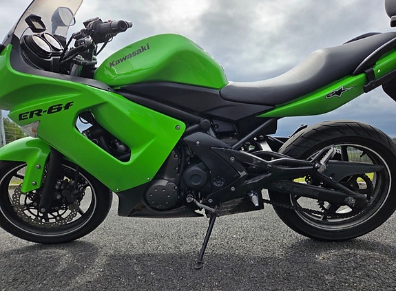 Kawasaki ER 6 F 2 of 9