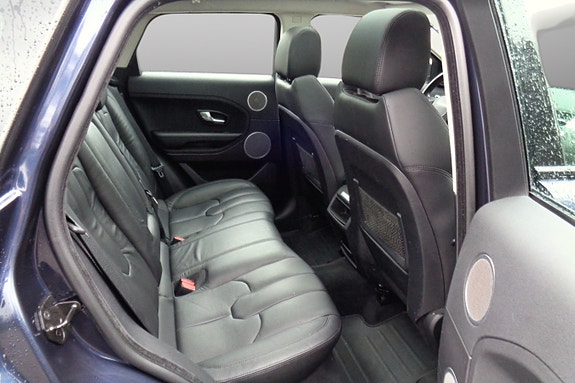 Land Rover Range Rover Evoque 19 of 30