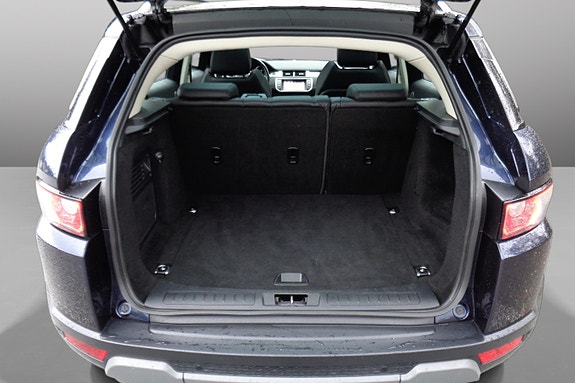Land Rover Range Rover Evoque 22 of 30