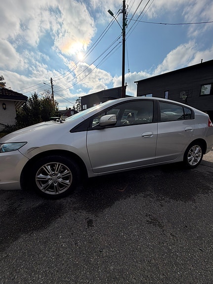 Honda Insight 2 of 7