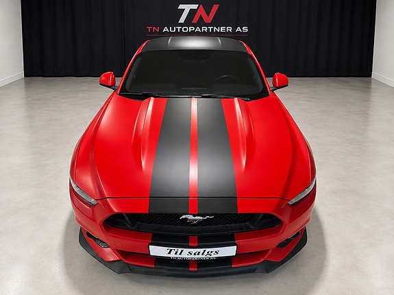 Ford Mustang 3 of 22