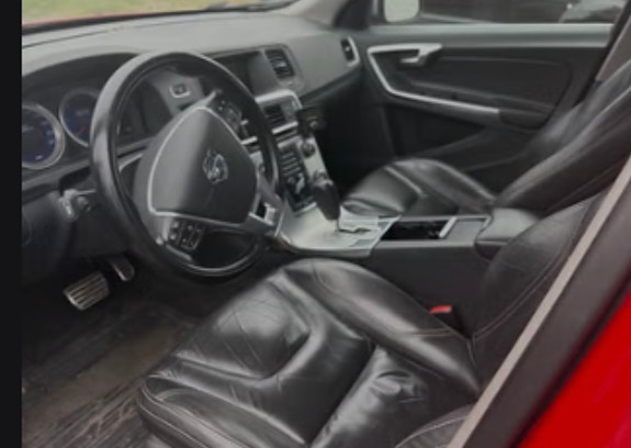 Volvo S60 5 of 5