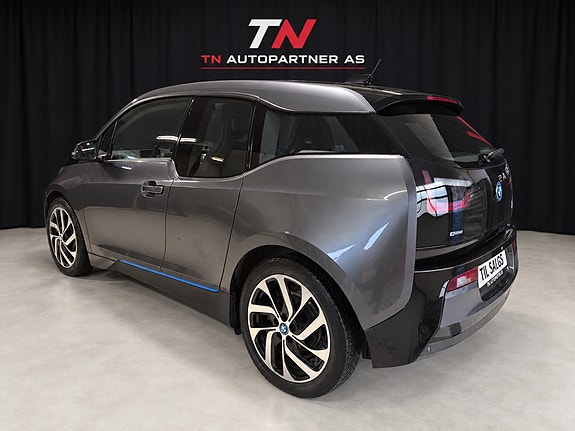 BMW i3 9 of 24