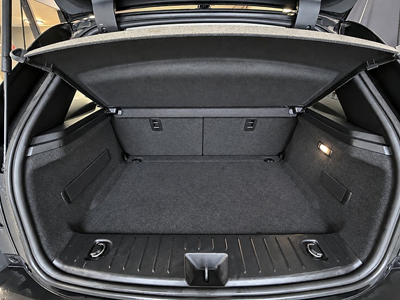 BMW i3 10 of 24