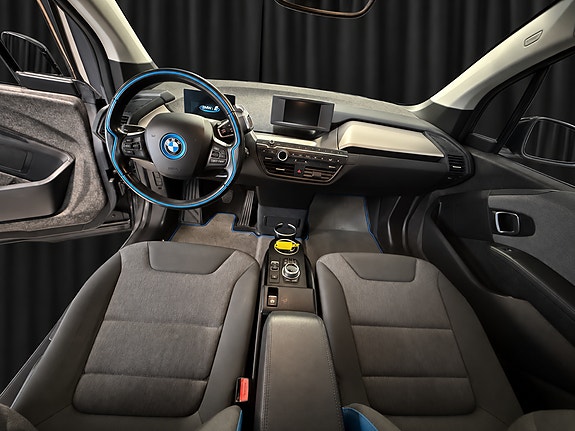 BMW i3 11 of 24