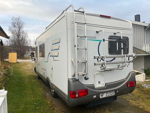 Mercedes-Benz Sprinter 3 of 9
