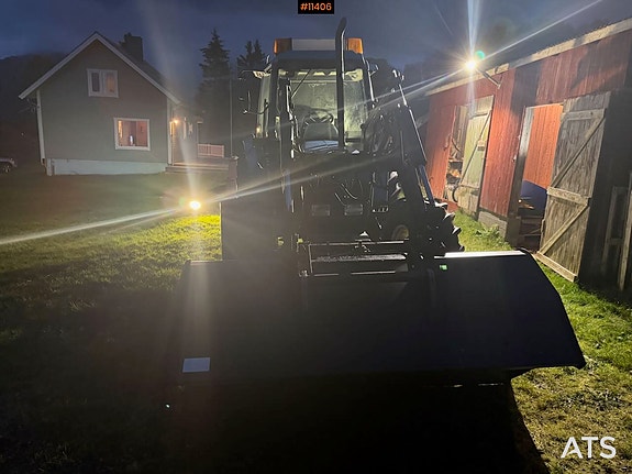 1996 Ford 7740 SL 4x4 traktor m/ frontlaster, skuffe og snøfres. SE VIDEO 2 of 30