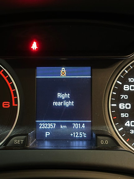 Audi A4 23 of 29
