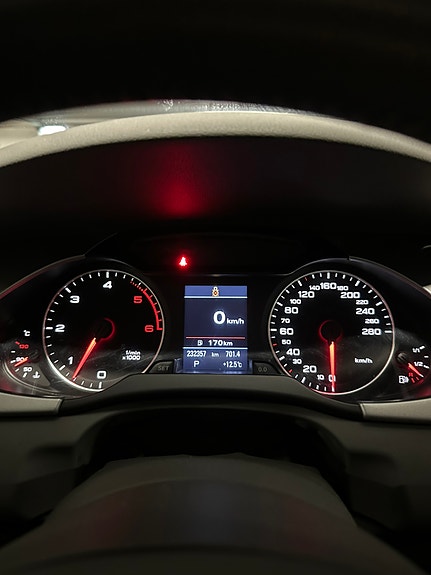 Audi A4 15 of 29