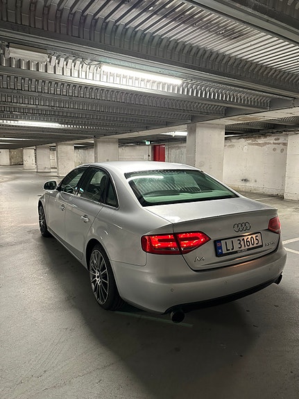 Audi A4 7 of 29