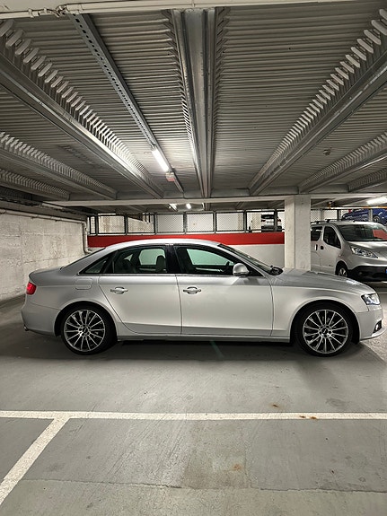 Audi A4 4 of 29