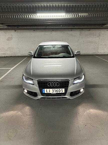 Audi A4 3 of 29