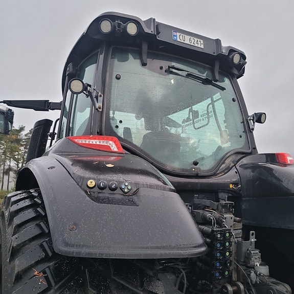 Valtra T234Direct 9 of 23