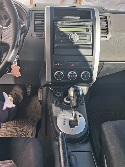 Nissan X-Trail 12 of 14