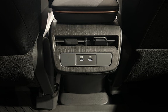 Nissan Ariya 25 of 29