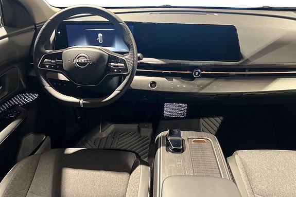 Nissan Ariya 26 of 29