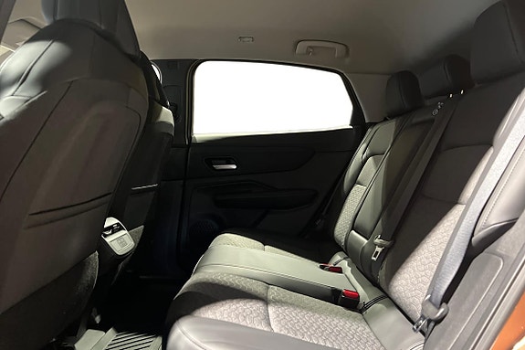 Nissan Ariya 24 of 29